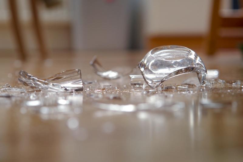 Is it possible to vacuum broken glass? Here’s How to Deal With It