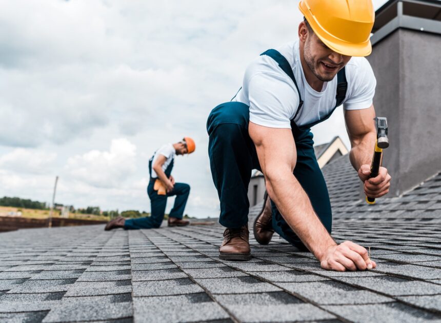 Choosing the Right Arlington Roofing Contractors for Your Home Renovation
