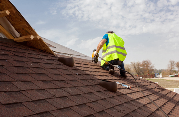 How to Fix Roofing Problems That Affect Commercial Properties